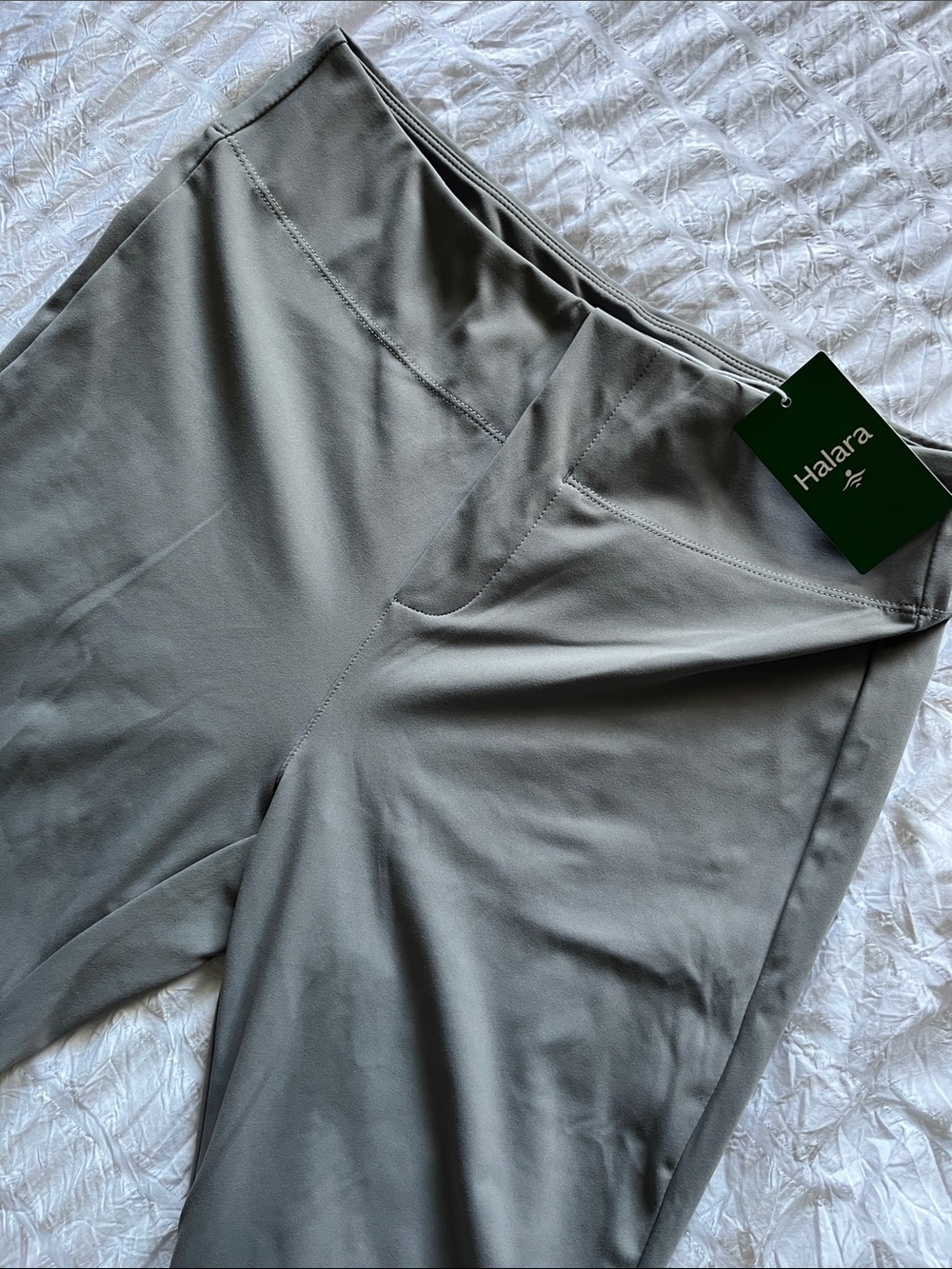 HALARA Grey Flare-Leg Stretch Pants - Picture 2 of 4
